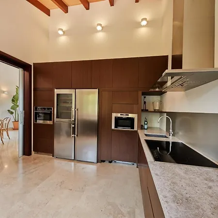 Villa Jade By Cap Vermell Estate