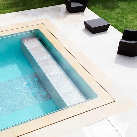 Jade By Cap Vermell Estate